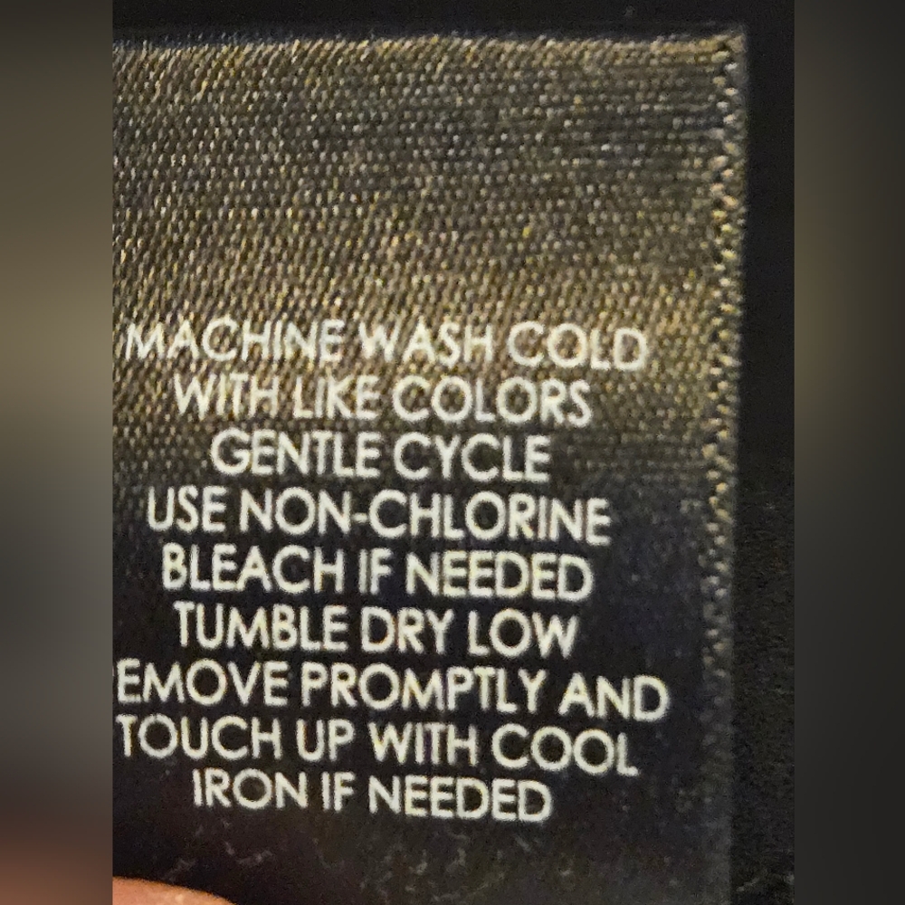 Torrid Black Split-Neck Harper Utility Blouse Siz… - image 5